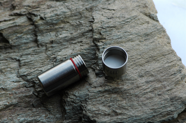 Classic Capsule - Titanium